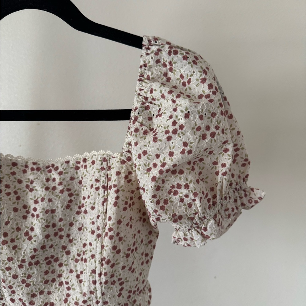 NWOT Altar’d State Floral Puff Sleeve Crop Top